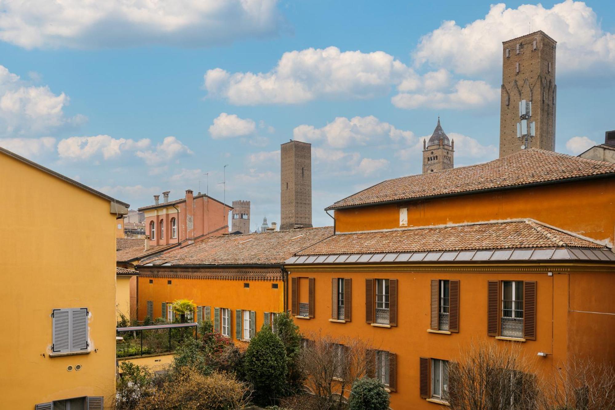 San Martino - Luxury Apartments By Design Club Collection Болонья Экстерьер фото
